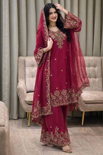 Rani pink nc moss silk blend kurti palazzo set with embroidered dupatta