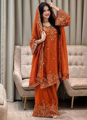 Orange nc moss silk blend kurti palazzo set with embroidered dupatta 1