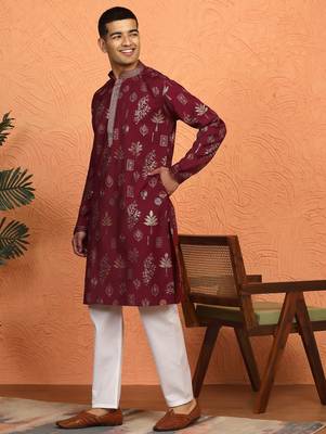 Floral printed maroon cotton kurta and pyjamas 1