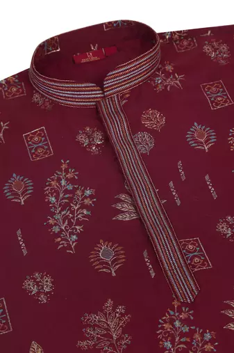 Floral printed maroon cotton kurta and pyjamas