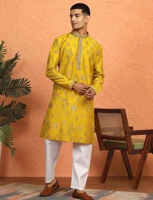 Floral printed yellow cotton kurta and pyjamas 1