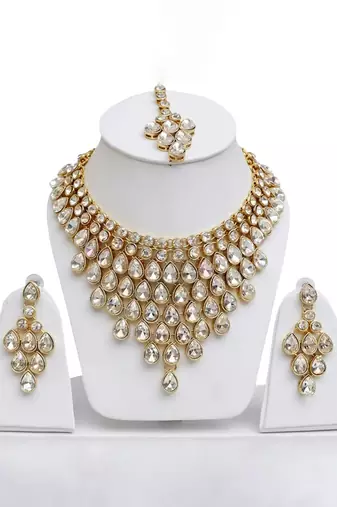 Gold crystal bridal maang tikka, necklace & earring set