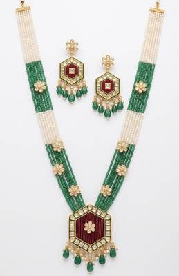 Cream & emerald bridal set with jasmine accent 3
