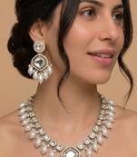 Pearl & crystal side-profile set