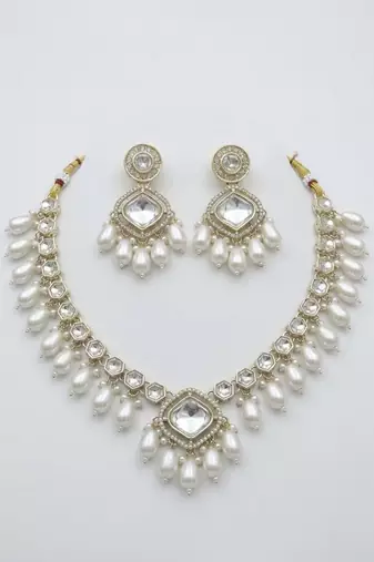 Pearl & crystal side-profile set