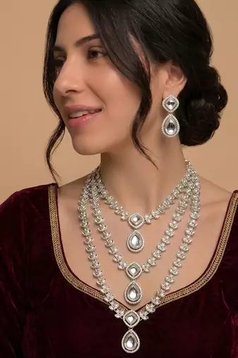Cascade silver set