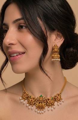 Traditional pearl & stone bridal set 1