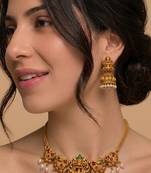 Traditional pearl & stone bridal set