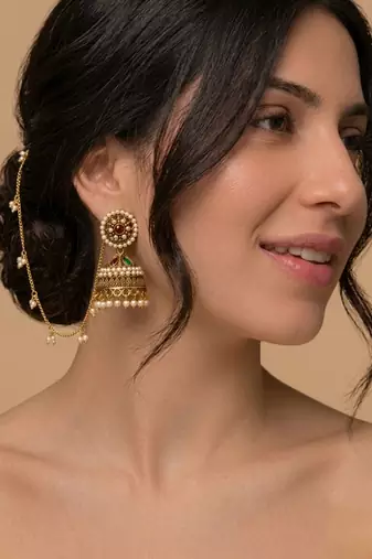 Crimson pearl drop earrings