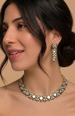 Gilded pearl radiance set 1