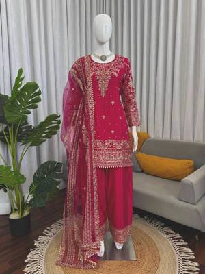Pink crepe embroidered farshi salwar set 2