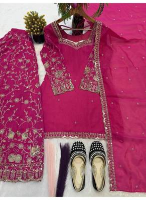 Rani-pink tissue embroidered sharara set 3