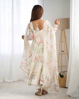 Women's Gorgeous Floral Print Organza Silk Fabric Flared Anarkali Pant and Dupatta Set 3