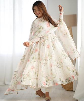 Women's Gorgeous Floral Print Organza Silk Fabric Flared Anarkali Pant and Dupatta Set 5