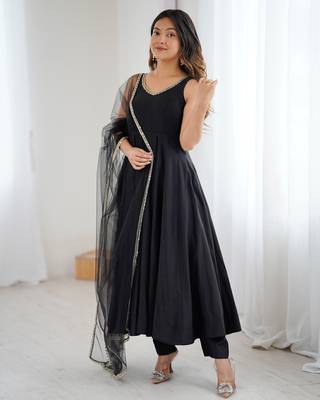 Women's Beautiful Roman Silk Chanderi Fabric Flared Anarkali Pant and Dupatta Set 1