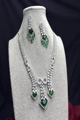 Emerald Green Cubic Zirconia Bridal Jewelry Set, Statement Necklace Earrings 3