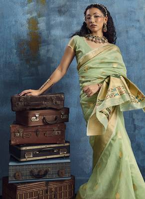 Pista zari tissue handloom weaving saree 2