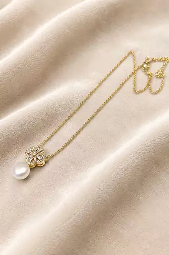 Pearl drop pendant necklace with floral cz, gold-tone chain