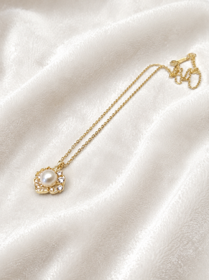 Pearl flower pendant necklace with crystal accents, gold tone 1