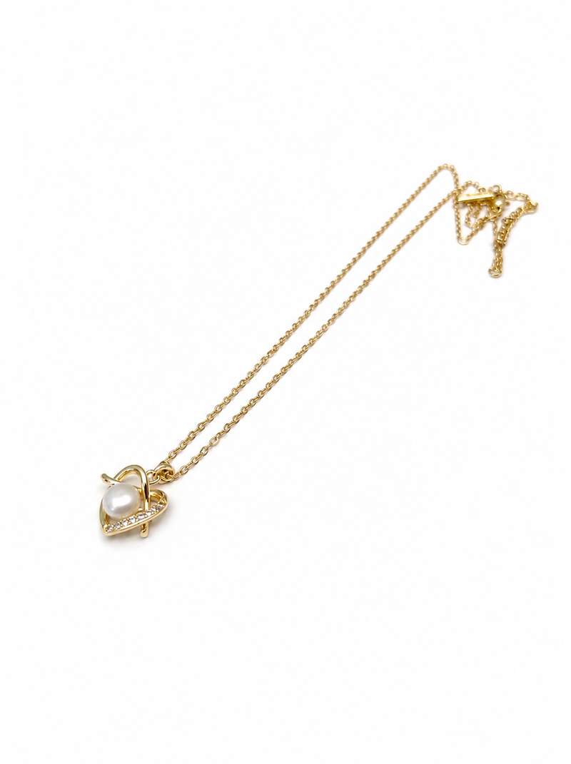 Pearl heart pendant necklace with crystal accents, gold-tone