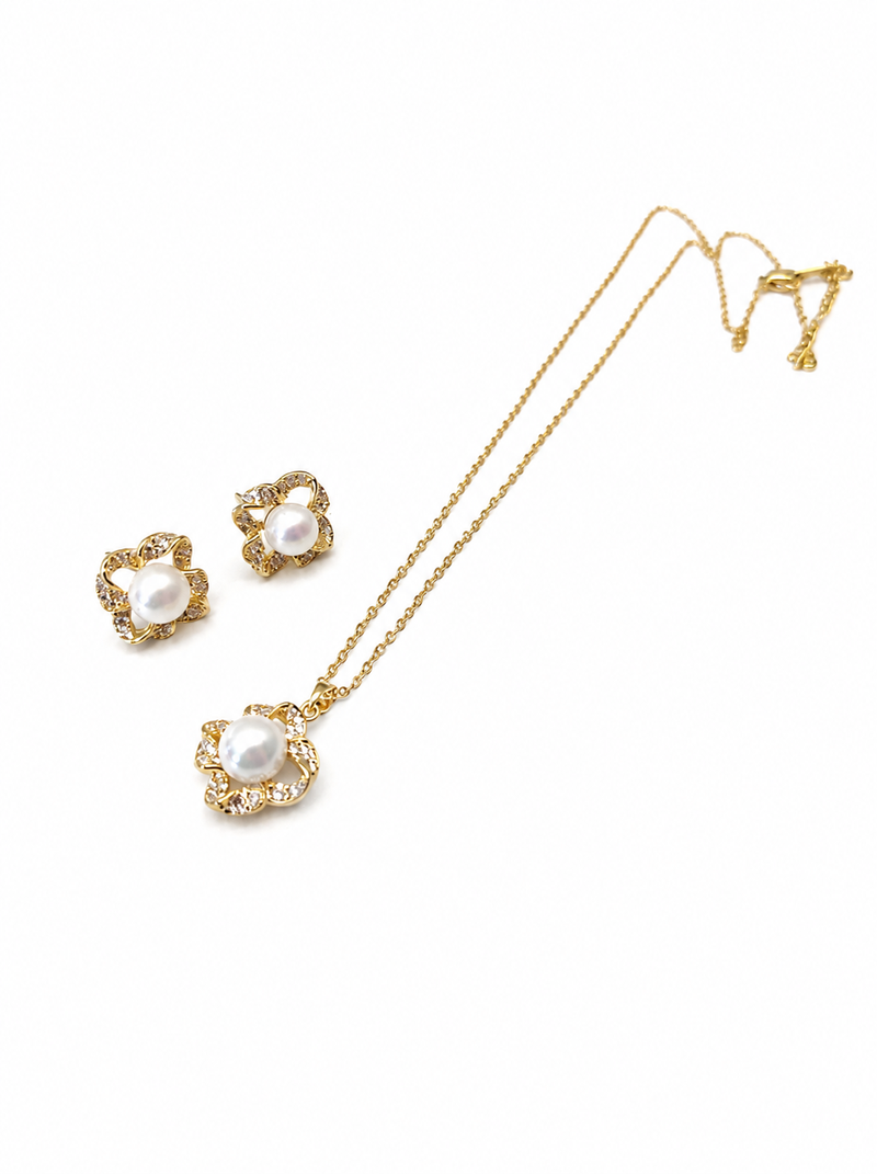 Pearl & crystal flower pendant necklace and stud earrings set