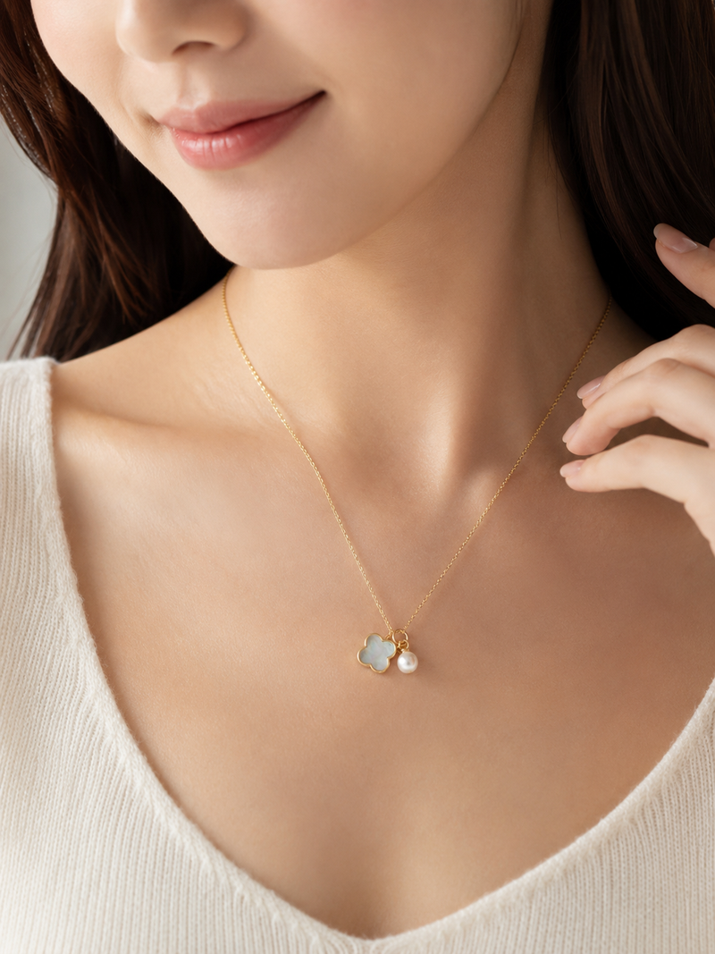 Mother of pearl clover and freshwater pearl pendant necklace
