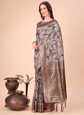 Brown floral print cotton silk blend saree with zari pallu 3