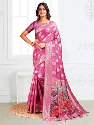 Onion pink woven linen silk blend saree with floral print pallu 1