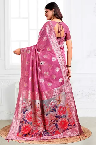 Onion pink woven linen silk blend saree with floral print pallu