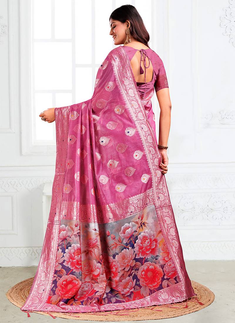 Onion pink woven linen silk blend saree with floral print pallu