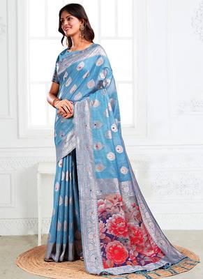 Light blue woven linen silk blend saree with floral print pallu 3