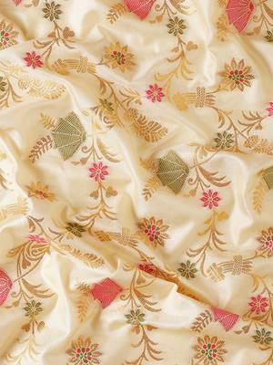 Cream banarasi silk blend saree with rich gold zari floral weaving 4