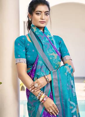 Purple & sky blue woven pochampally silk blend saree with unstitched blouse piece 2
