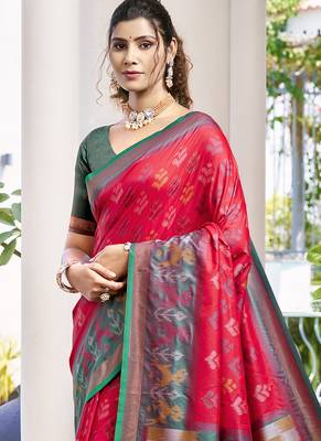 Red & dark green woven pochampally silk blend saree with unstitched blouse piece 2