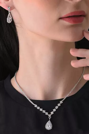 Silver plated crystal & cz studded necklace and drop earrings jewellery set for women