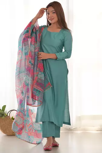 Women's Beautiful Solid Viscose Fabric Straight Kurta Pant and Dupatta Set