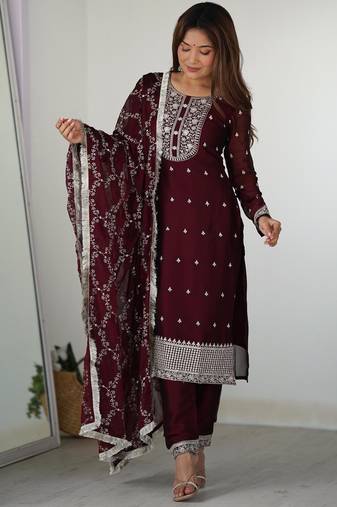 Women's Gorgeous Embroidery Rangoli Silk Fabric Straight Kurta Pant and Dupatta Set
