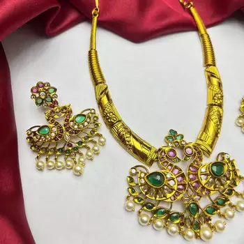 Antique Gold Peacock Necklace Set with Emerald Ruby Pearls – Traditional Indian Bridal Choker 3