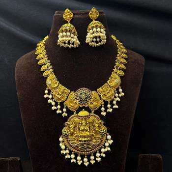 Antique Gold Lakshmi Haram Necklace Earrings Set, South Indian Bridal Kemp Stone Pearls 2
