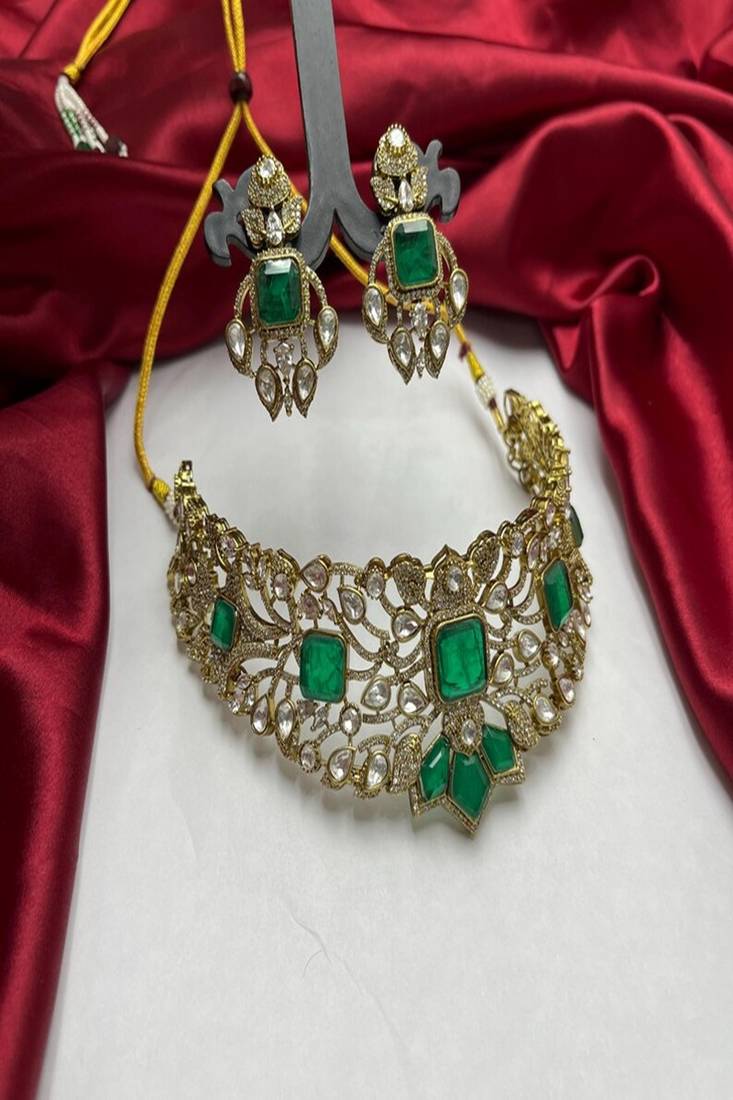 Indian Bridal Choker Necklace Set, Emerald Green Kundan CZ, Gold Plated Wedding Jewelry