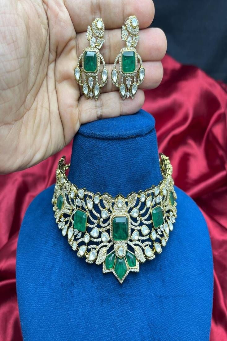 Indian Bridal Choker Necklace Set, Emerald Green Kundan CZ, Gold Plated Wedding Jewelry