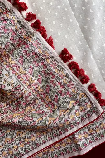Off white embroidery work tussar silk_blend saree with  blouse piece