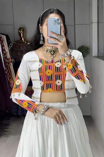 white ghaghra choli for navratri - full stitched free size