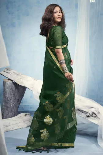 Green pure munga silk blend handloom saree with organza pallu