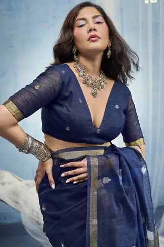 Navy blue pure munga silk blend handloom saree with organza pallu