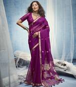 Magenta pure munga silk blend handloom saree with organza pallu