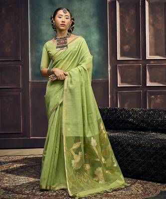 Green pure munga silk blend handloom weaving saree 1