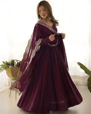 Women's Beautiful Solid Roman Silk Chanderi Fabric Flared Anarkali Pant and Dupatta Set 2