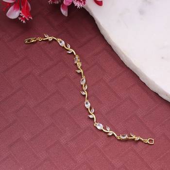 White color tulip bracelet floral traditional design 2