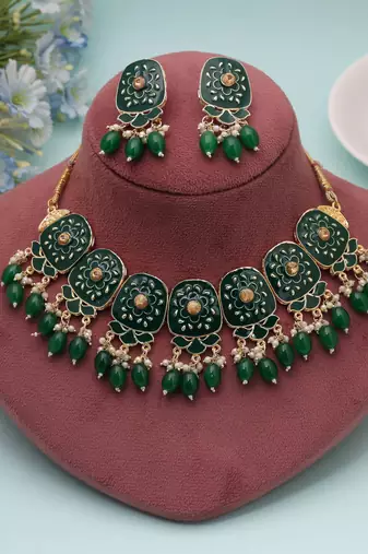 Green color meenakari necklace set stylish meenakari work